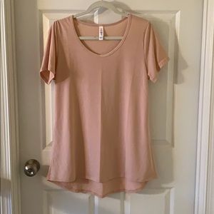 LulaRoe Classic Tee - M
